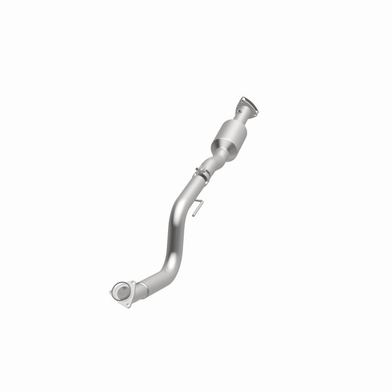Load image into Gallery viewer, MagnaFlow 2009 Chevrolet Express 4500 V8 6.0L Right Underbody Catalytic Converter
