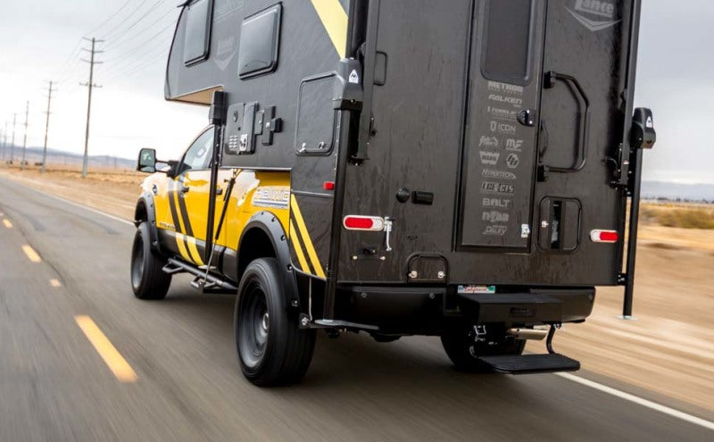 Load image into Gallery viewer, MagnaFlow Sys T/B 99-03 Ford F-250/F-350 Super Duty 7.3L Diesel 4in Single Passenger Side Rear Exit
