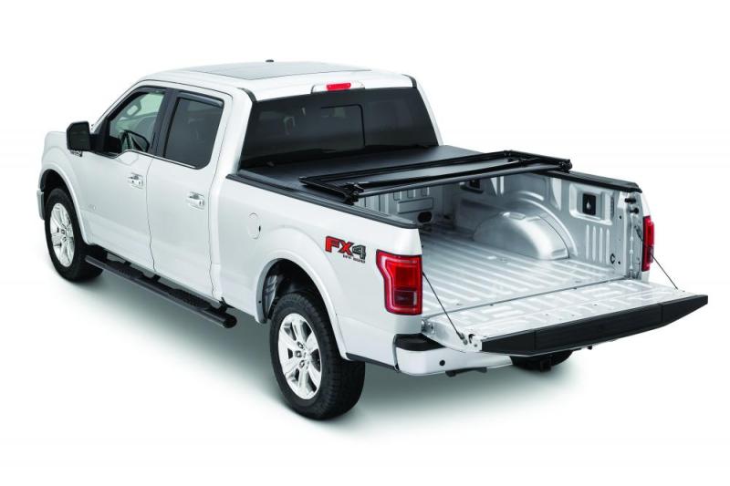 Load image into Gallery viewer, Tonno Pro 17-22 Ford F-250 Super Duty 6.8ft Styleside Tonno Fold Tri-Fold Tonneau Cover
