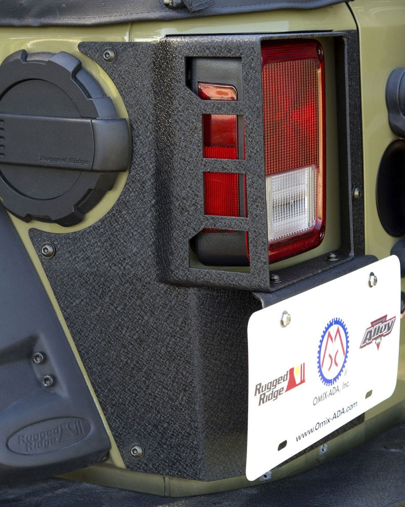 Load image into Gallery viewer, Rugged Ridge XHD Corner Guard Rear 07-18 Jeep Wrangler JKU 4 Door

