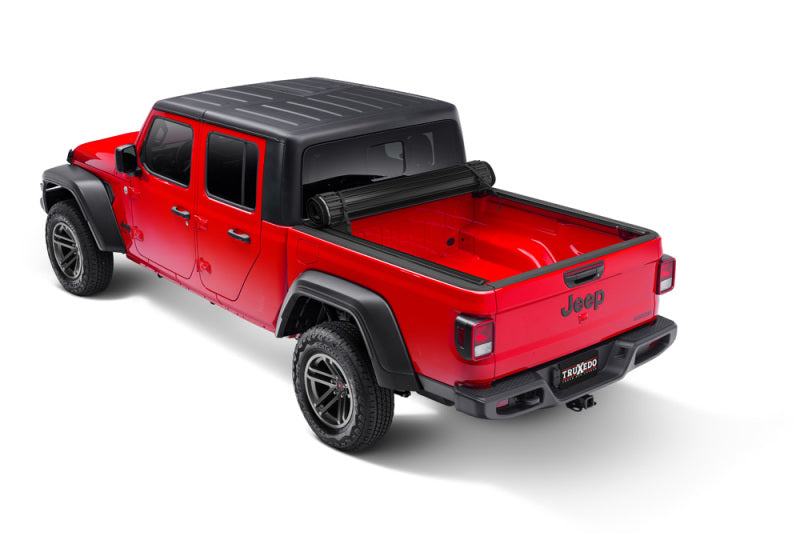 Load image into Gallery viewer, Truxedo 2020 Jeep Gladiator 5ft Sentry Bed Cover
