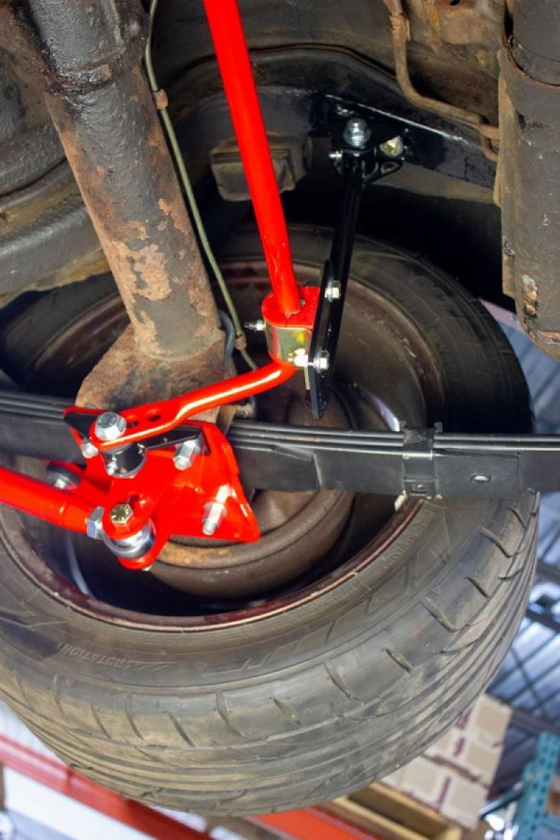 Load image into Gallery viewer, UMI Performance 70-81 GM F-Body Adjustable Sway Bar Poly Rear
