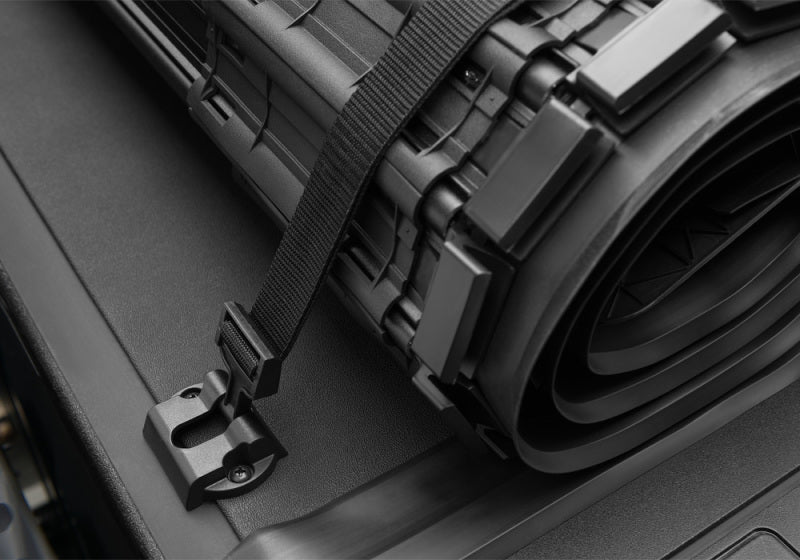 Load image into Gallery viewer, BAK 20-21 Chevy Silverado/GM Sierra 2500/3500 HD Revolver X4s 8.2ft Bed Cover
