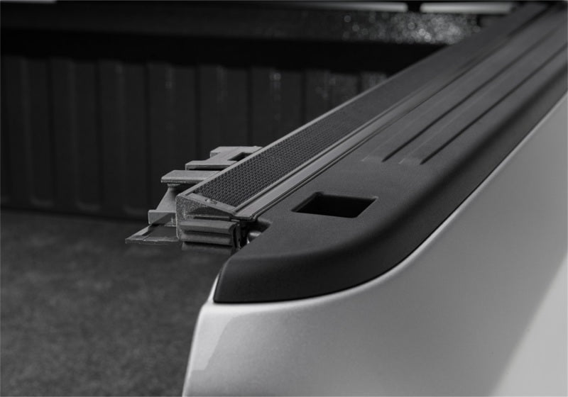 Load image into Gallery viewer, Truxedo 19-20 Ram 1500 (New Body) w/o Multifunction Tailgate 6ft 4in Pro X15 Bed Cover
