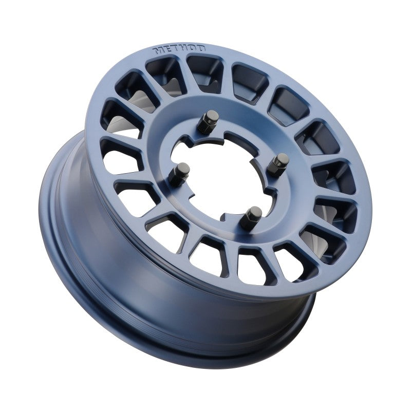 Load image into Gallery viewer, Method MR407 Bead Grip 15x6 / 5+1/51mm Offset / 4x136 / 100mm CB Bahia Blue Wheel
