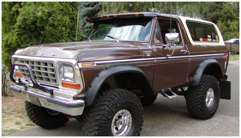 Load image into Gallery viewer, Bushwacker 78-79 Ford Bronco Cutout Style Flares 2pc - Black
