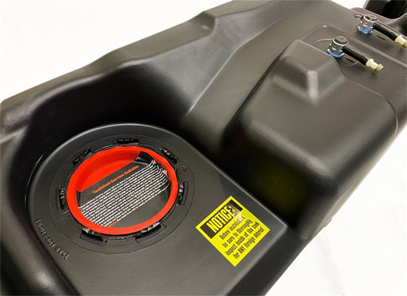 Load image into Gallery viewer, Titan Fuel Tanks 20-24 GM 2500/3500 Duramax Crew Cab Long Bed 60 Gallon XXL Mid-Ship Fuel Tank
