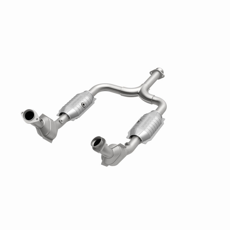 Load image into Gallery viewer, Magnaflow Conv DF 01-04 Ford Mustang 3.8L CA
