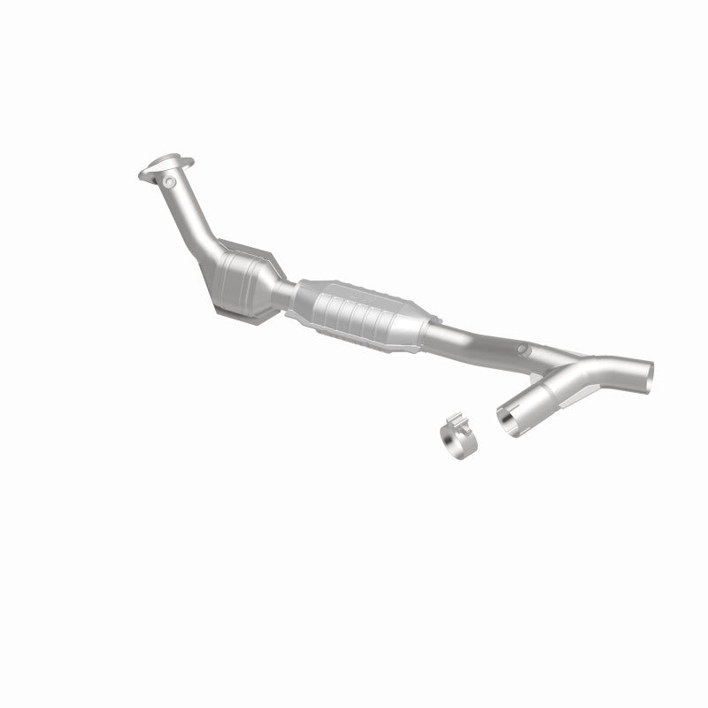 Load image into Gallery viewer, MagnaFlow Conv DF 98 Ford Expedition 5.4L
