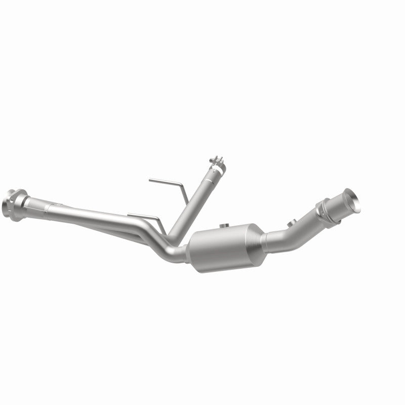 Load image into Gallery viewer, MagnaFlow 18-20 Ford F-150 V6 3.3L Right Underbody Direct-Fit Catalytic Converter
