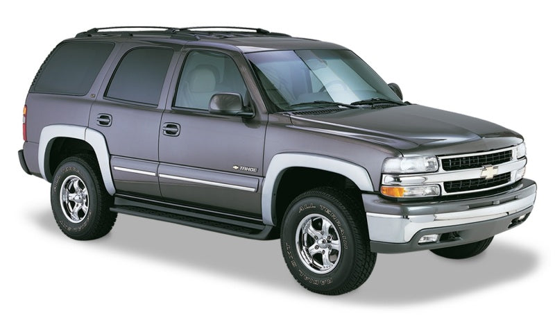 Load image into Gallery viewer, Bushwacker 00-06 Chevy Tahoe OE Style Flares 4pc 4-Door - Black
