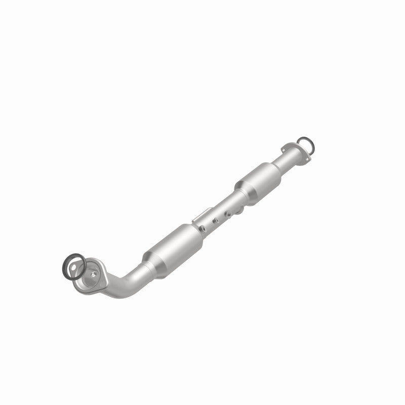 Load image into Gallery viewer, MagnaFlow 13-15 Toyota Tacoma California Grade CARB Compliant Direct-Fit Catalytic Converter
