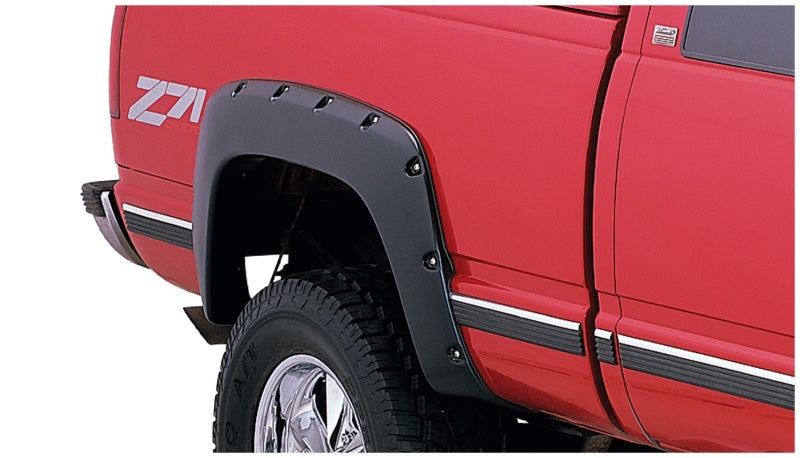 Load image into Gallery viewer, Bushwacker 07-14 Chevy Tahoe Pocket Style Flares 4pc Does Not Fit LTZ - Black
