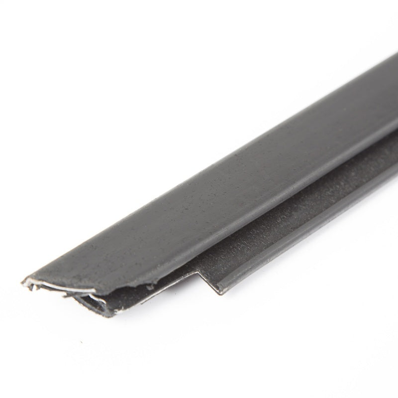 Load image into Gallery viewer, Omix Outer Glass Seal Front RH 07-18 Jeep Wrangler
