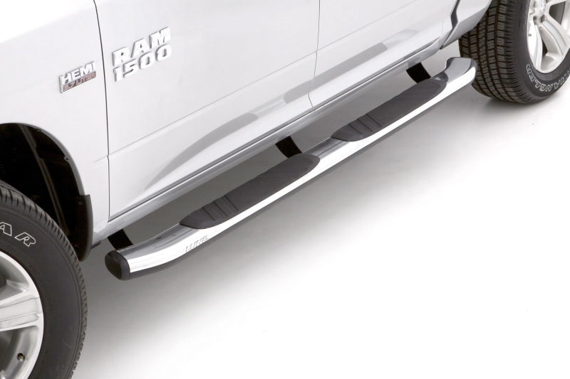 Load image into Gallery viewer, Lund 09-15 Dodge Ram 1500 Crew Cab (Built Before 7/1/15) 5in. Oval Bent Nerf Bars - Chrome
