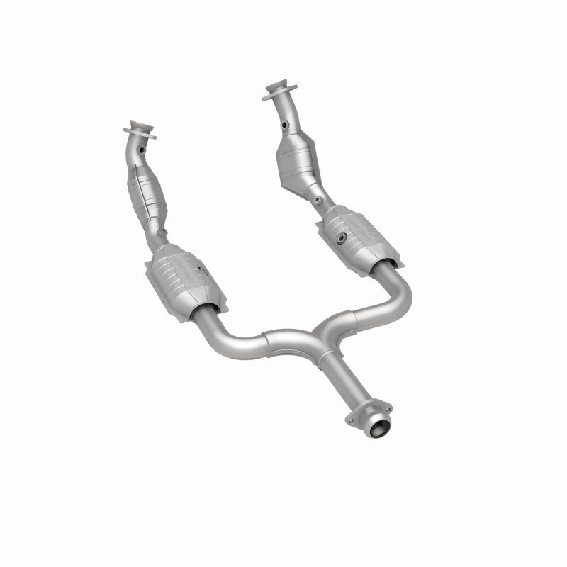 Load image into Gallery viewer, Magnaflow Conv DF 01-04 Ford Mustang 3.8L CA
