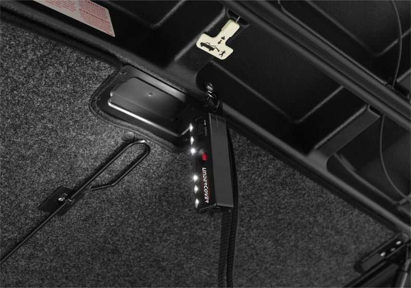 Load image into Gallery viewer, UnderCover 2021 Ford F-150 Ext/Crew Cab 6.5ft Elite LX Bed Cover - Lead Foot Gray
