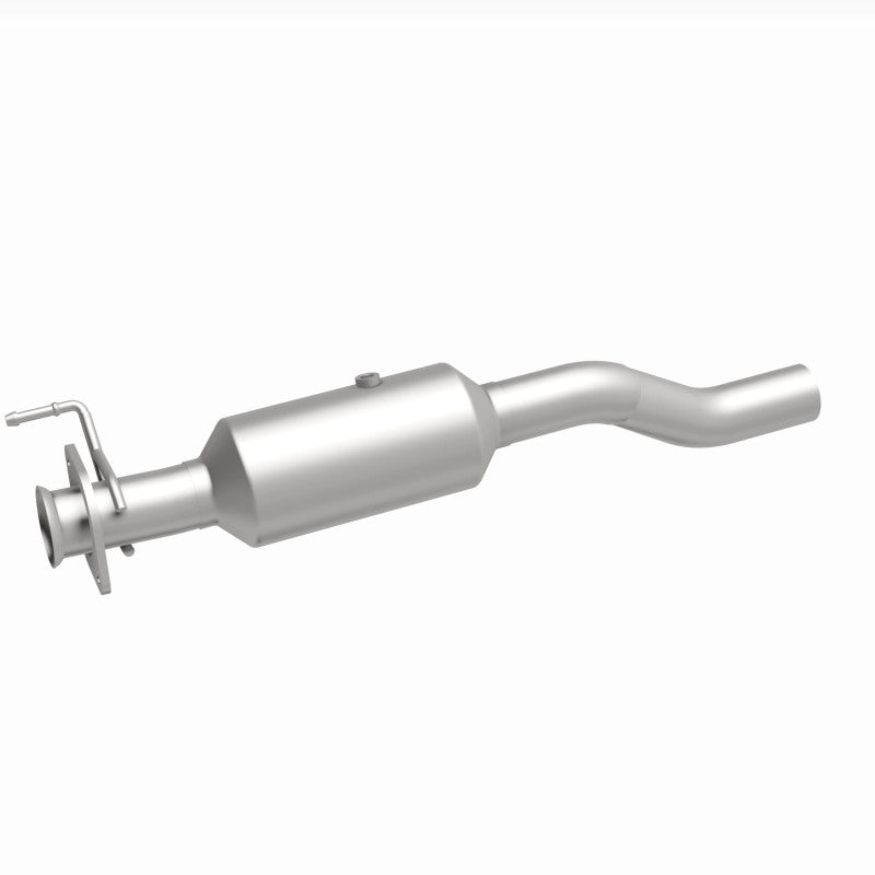 Load image into Gallery viewer, MagnaFlow 20-22 Ford F-350 Super Duty V8 7.3L Rear Underbody Direct Fit Catalytic Converter
