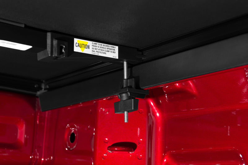 Load image into Gallery viewer, Tonno Pro 16-22 Toyota Tacoma 5ft Fleetside Hard Fold Tonneau Cover
