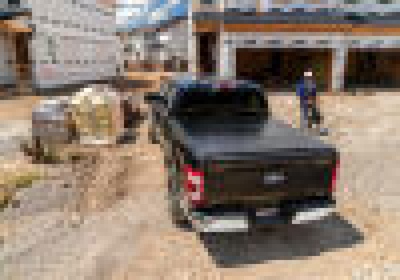 Load image into Gallery viewer, UnderCover 04-21 Ford F-150 6.5ft Triad Bed Cover
