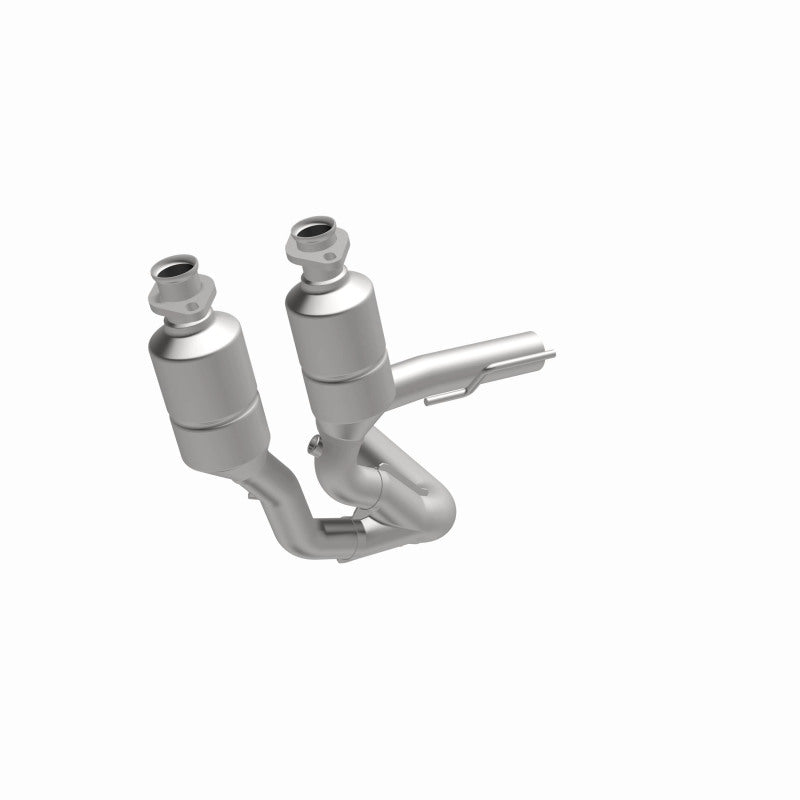 Load image into Gallery viewer, MagnaFlow Conv DF 02-04 GrCherokee I6 Front OEM
