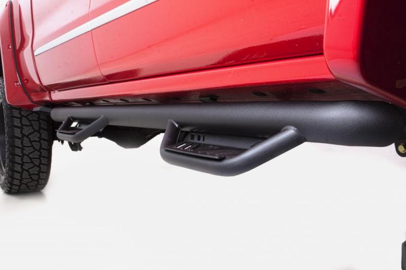 Load image into Gallery viewer, Lund 15-17 Chevy Colorado Crew Cab Terrain HX Step Nerf Bars - Black

