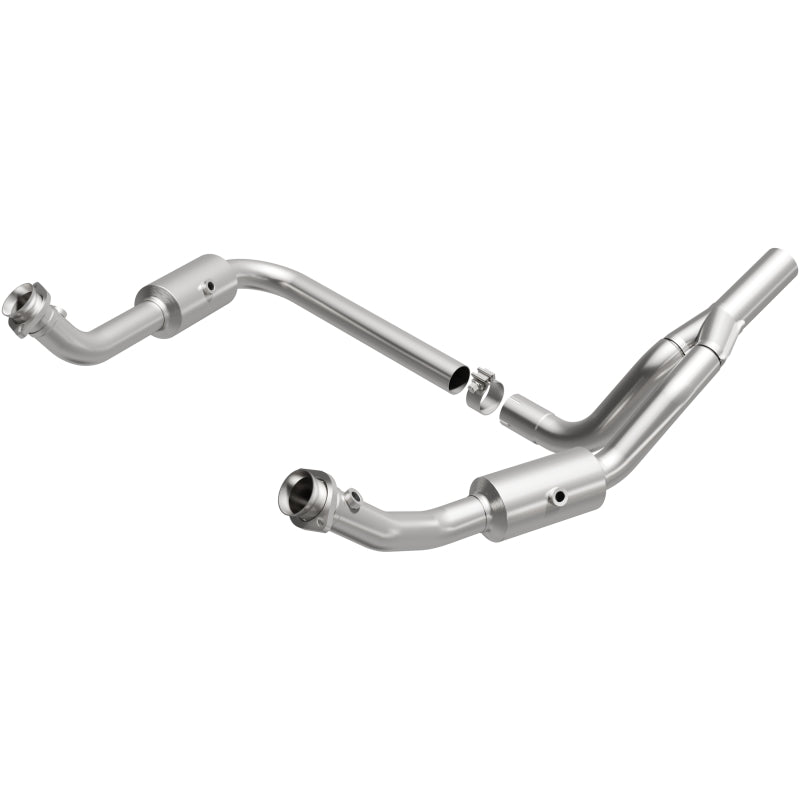 Load image into Gallery viewer, MagnaFlow 10-11 Jeep Wrangler 3.8L Direct Fit CARB Compliant Catalytic Converter
