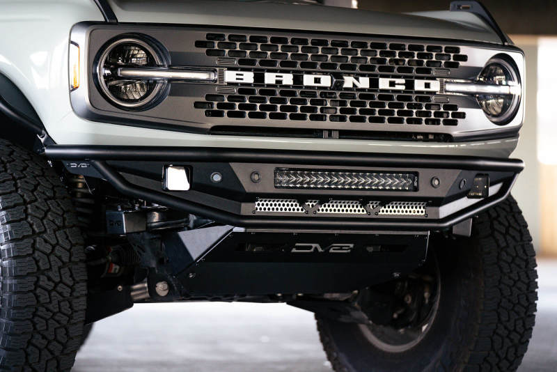 Load image into Gallery viewer, DV8 Offroad 21-22 Ford Bronco Competition Series Front Bumper
