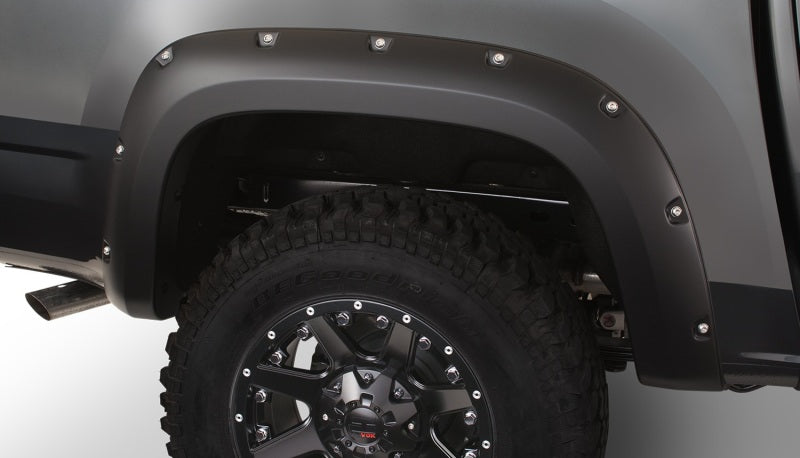 Load image into Gallery viewer, Bushwacker 15-18 GMC Canyon (Excl. ZR2) Fleetside Pocket Style Flares 2pc 61.7in Bed - Black
