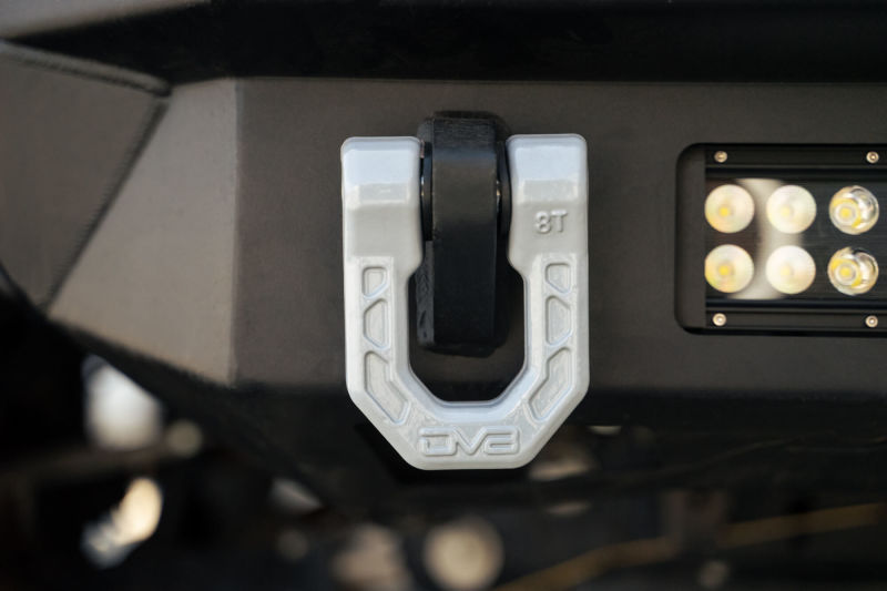 Load image into Gallery viewer, DV8 Offroad Elite Series D-Ring Shackles - Pair (Gray)
