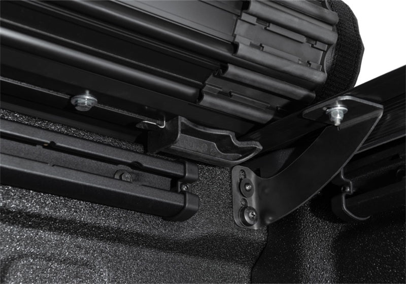 Load image into Gallery viewer, Truxedo 2020 Jeep Gladiator 5ft Sentry CT Bed Cover
