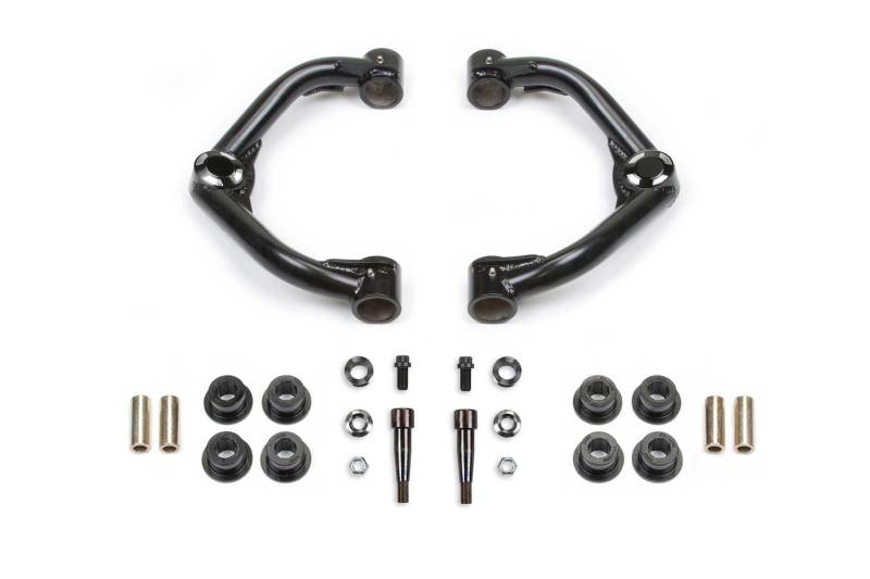 Load image into Gallery viewer, Fabtech 2020 GM K2500HD 3.5in Uniball Upper Control Arms
