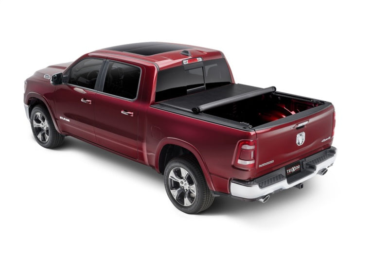 Load image into Gallery viewer, Truxedo 19-20 Ram 1500 (New Body) w/o Multifunction Tailgate 5ft 7in Deuce Bed Cover
