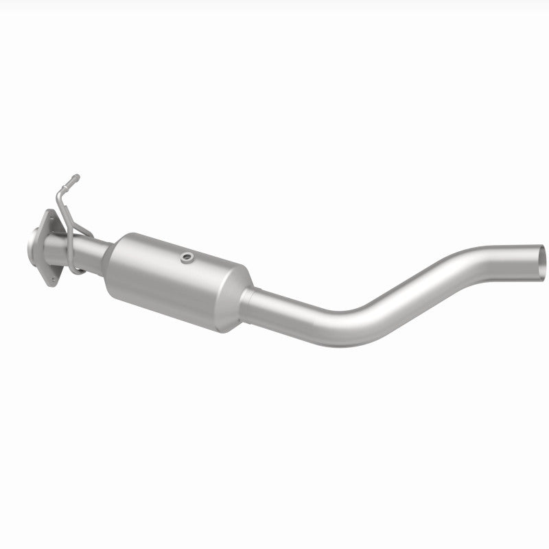 Load image into Gallery viewer, MagnaFlow 22-24 Ford F-650 V8 7.3L Underbody Direct Fit Catalytic Converter
