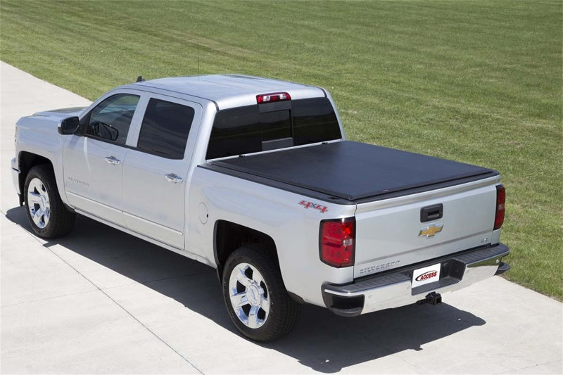 Load image into Gallery viewer, Access Toolbox 07-19 Tundra 5ft 6in Bed (w/ Deck Rail) Roll-Up Cover
