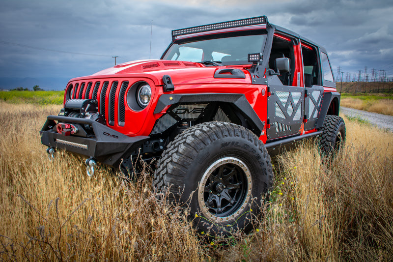 Load image into Gallery viewer, DV8 Offroad 18+ Jeep JL Heat Dispersion Hood - Primer Black

