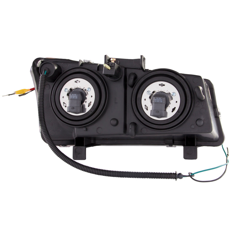 Load image into Gallery viewer, ANZO 2003-2006 Chevrolet Silverado 1500 Projector Headlights w/ U-Bar Chrome
