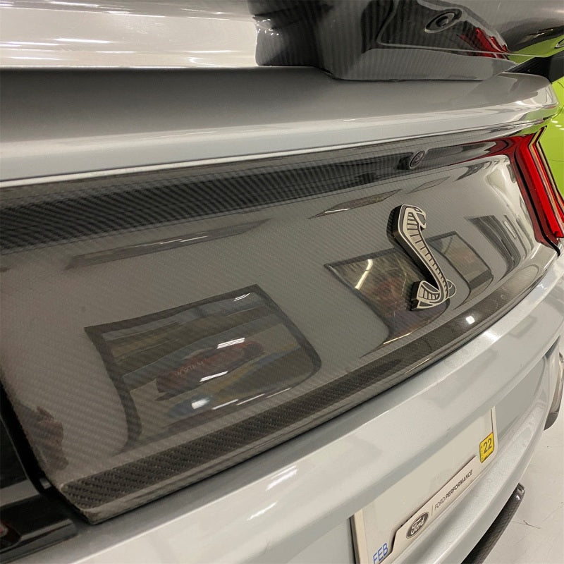 Load image into Gallery viewer, Ford Racing 20-22 Mustang GT500 Deck Lid Trim Panel
