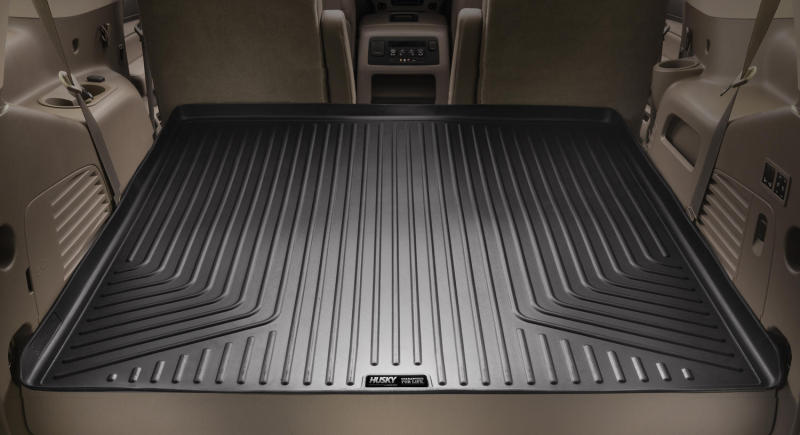 Load image into Gallery viewer, Husky Liners 19-24 Jeep Wrangler JLU WeatherBeater Black Rear Cargo Liner
