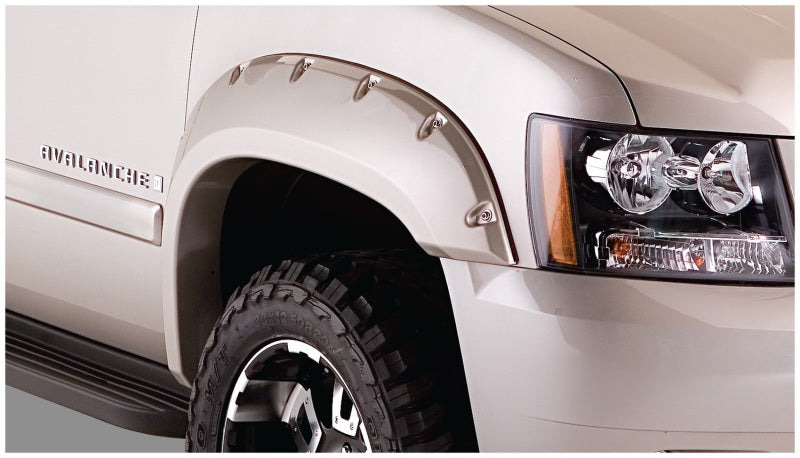 Load image into Gallery viewer, Bushwacker 07-13 Chevy Avalanche Pocket Style Flares 4pc - Black
