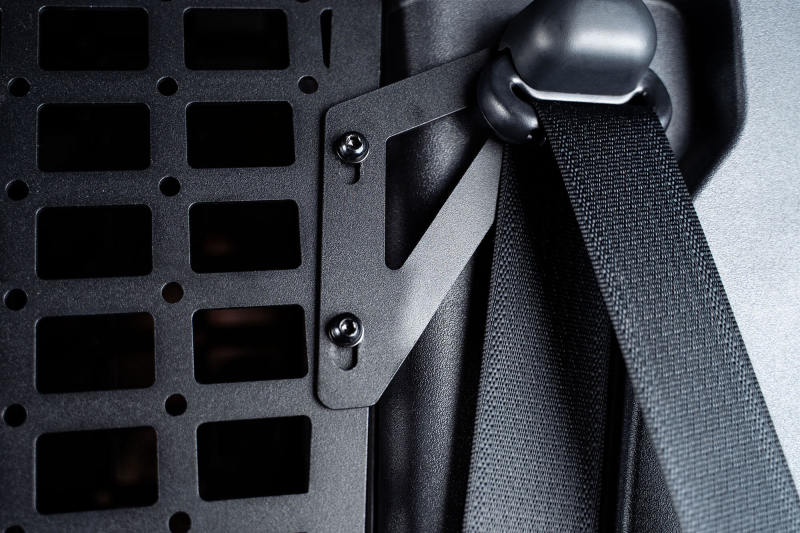Load image into Gallery viewer, DV8 21-23 Ford Bronco Rear Window Molle Panels
