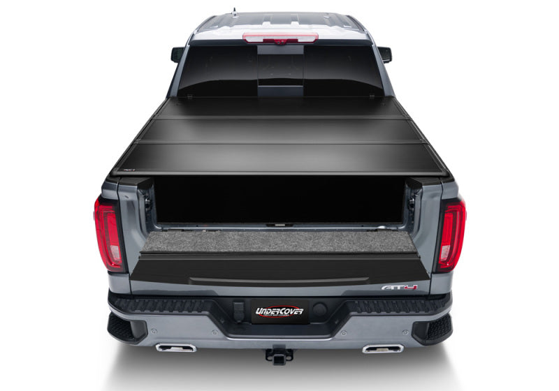 Load image into Gallery viewer, UnderCover 02-21 Ram 1500 5.7ft (Does not fit Rambox) Triad Bed Cover
