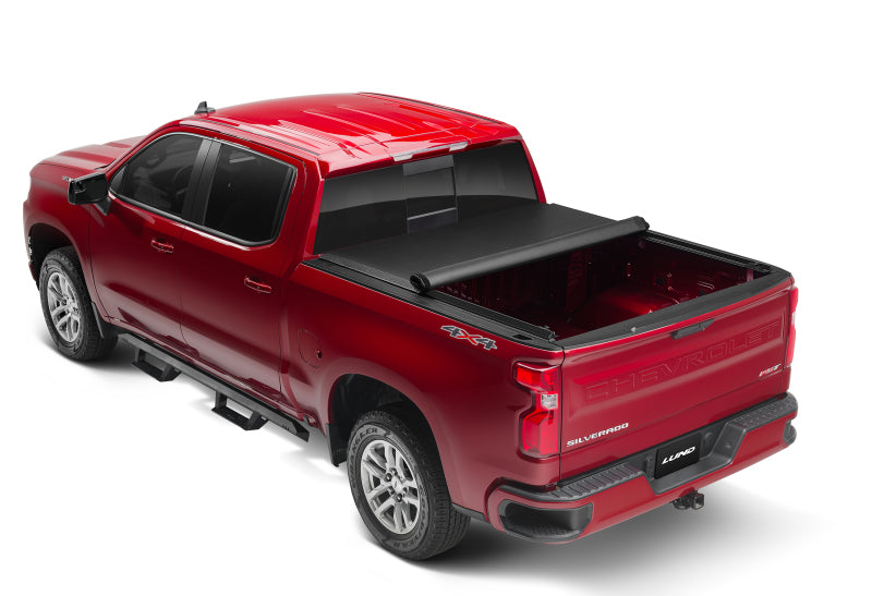 Load image into Gallery viewer, Lund 07-17 Chevy Silverado 1500 (8ft. Bed) Genesis Roll Up Tonneau Cover - Black
