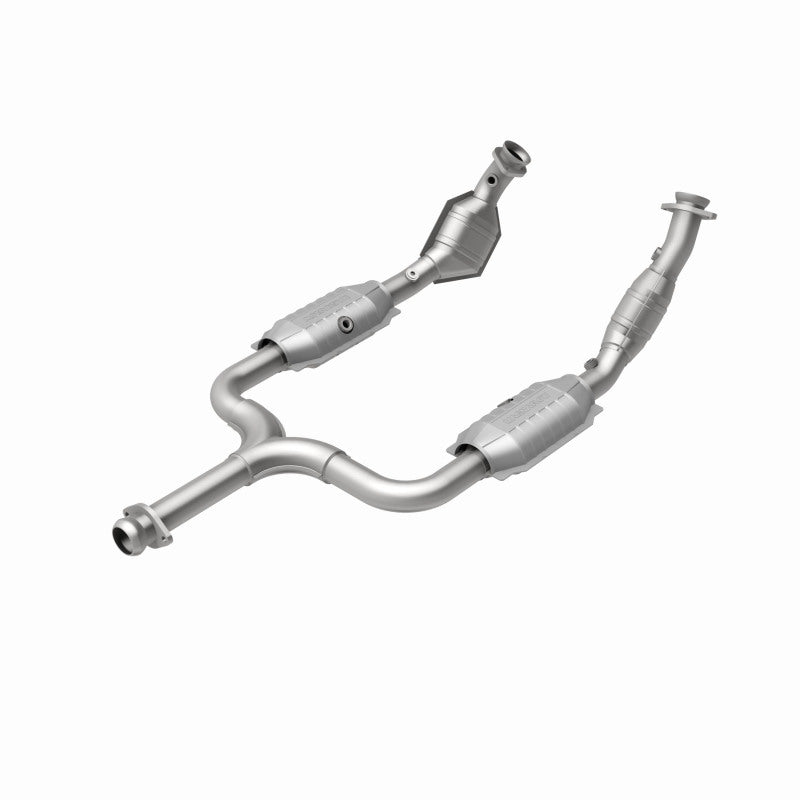 Load image into Gallery viewer, Magnaflow Conv DF 01-04 Ford Mustang 3.8L CA
