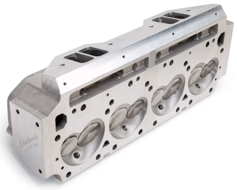 Load image into Gallery viewer, Edelbrock Big-Block Chrysler Victor B/Rb Heads w/ Valves
