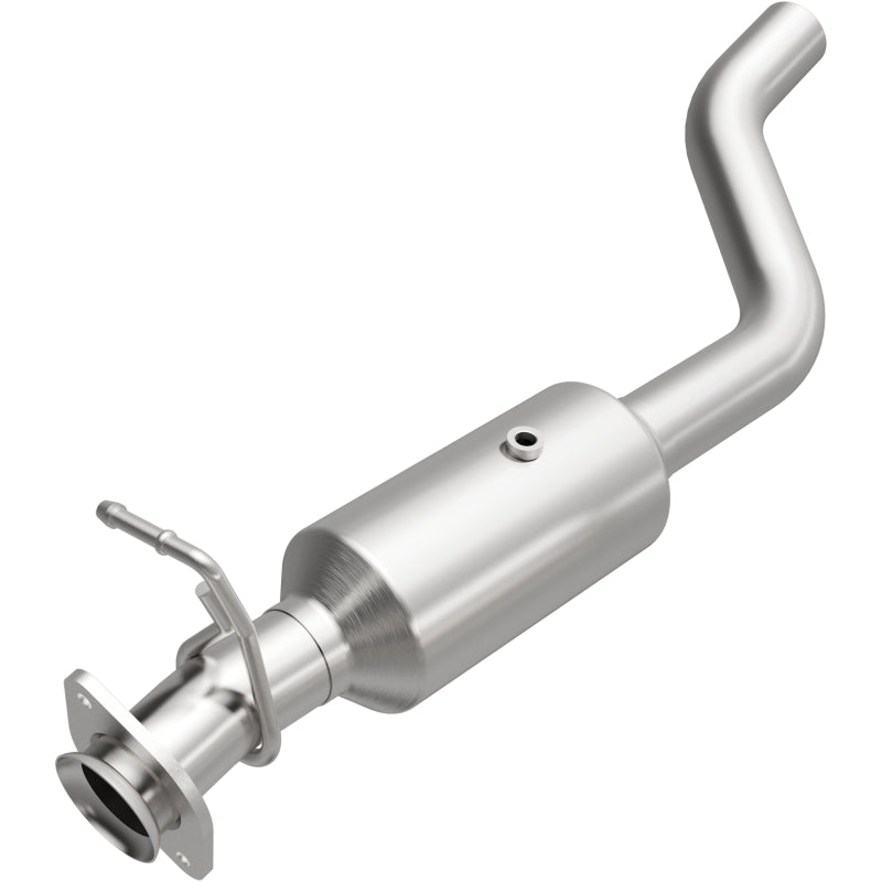 Load image into Gallery viewer, MagnaFlow 22-24 Ford F-650 V8 7.3L Underbody Direct Fit Catalytic Converter
