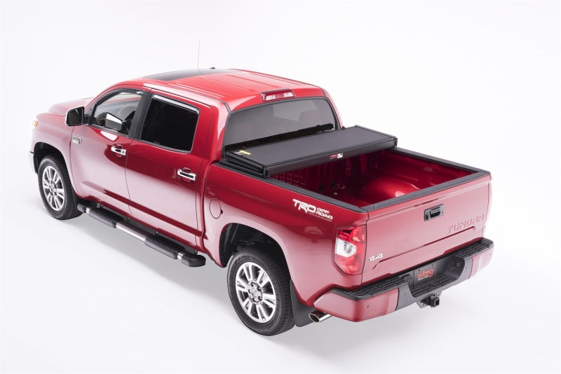 Load image into Gallery viewer, Extang 07-13 Toyota Tundra LB (8ft) (w/ Rail System) Solid Fold 2.0
