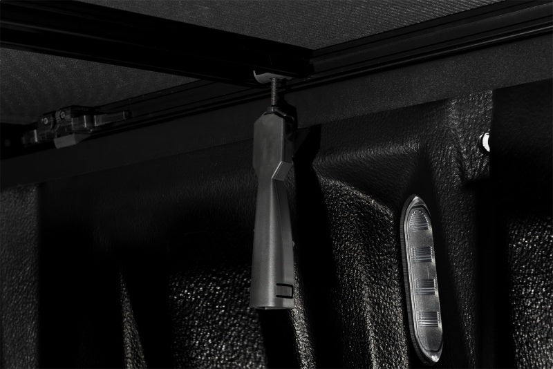 Load image into Gallery viewer, Extang 09-18 Dodge Ram 1500 / 11-20 Ram 2500/3500 (8ft) Trifecta Signature 2.0
