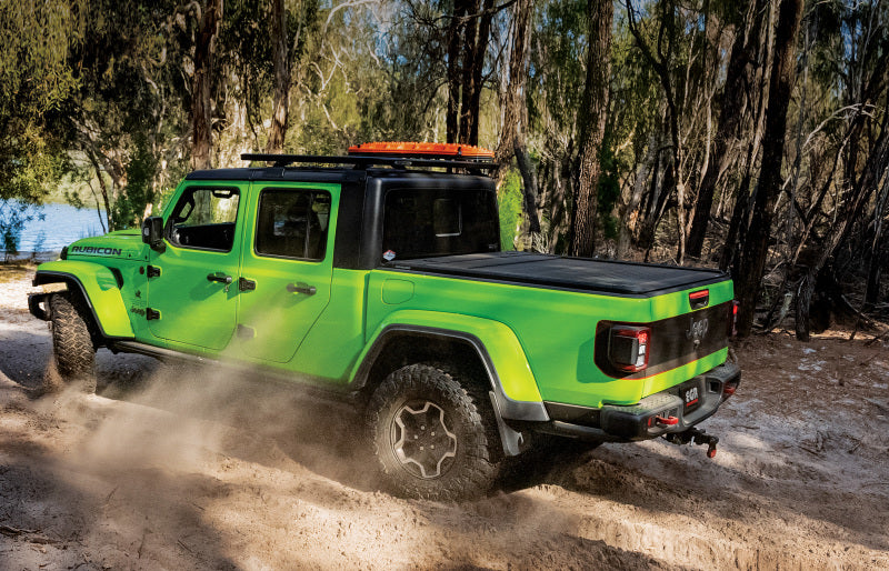 Load image into Gallery viewer, EGR 20-23 Jeep Gladiator Sport Overland Rubicon Sport S Retractable Bed Cover
