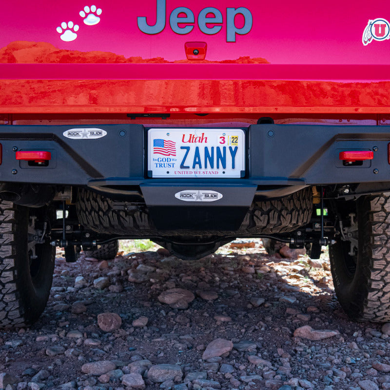 Load image into Gallery viewer, Rock Slide 87-22 Jeep Wrangler 2020-2022 Jeep Gladiator Oem Receiver Hitches 2021-22 Ford Bronco Oem
